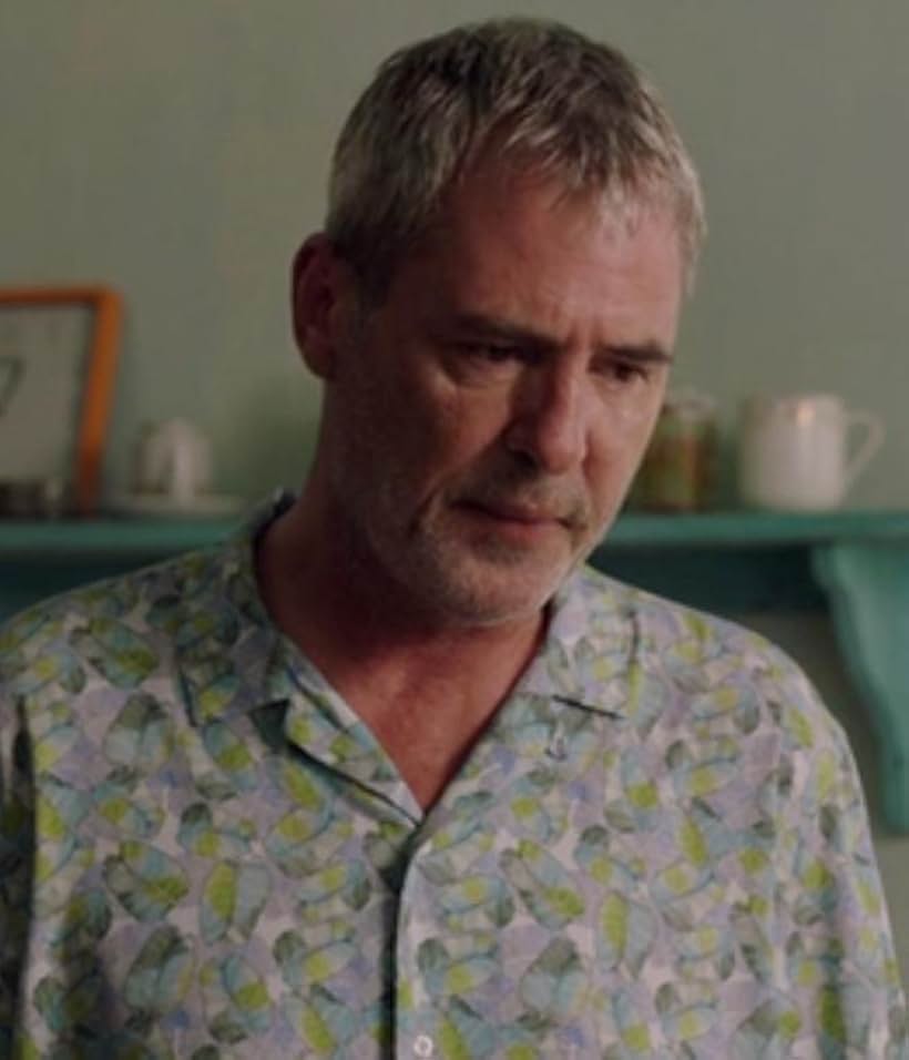 Neil Morrissey in The Good Karma Hospital (2017)