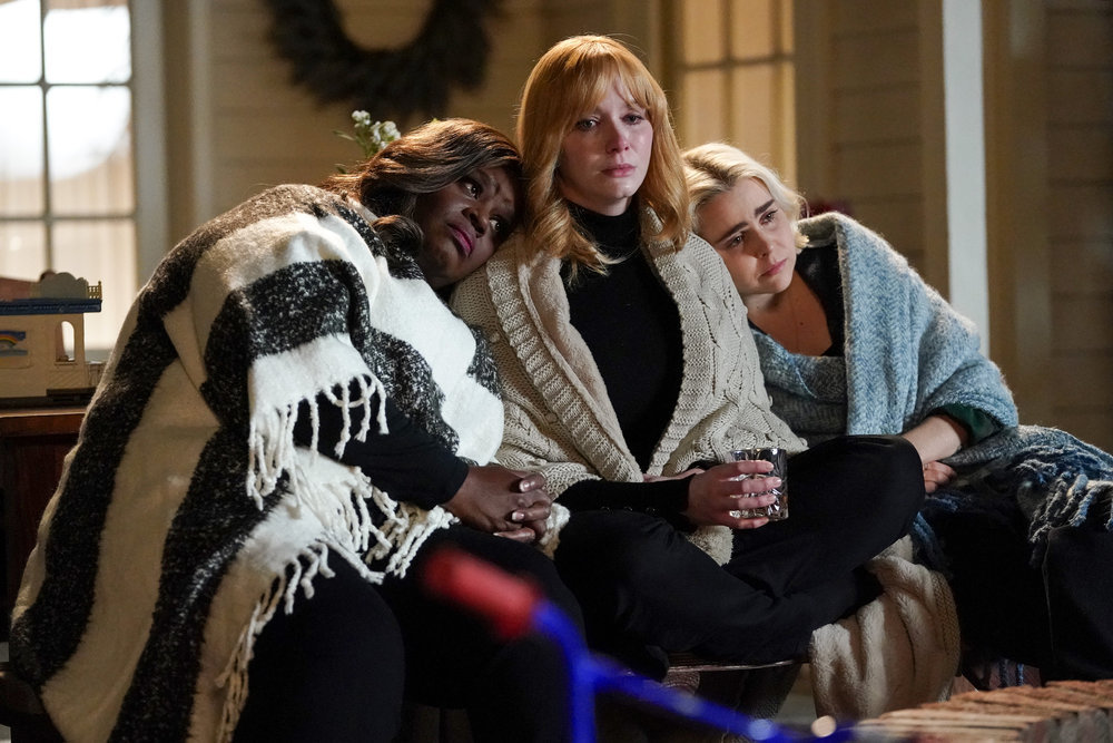 Christina Hendricks, Retta, and Mae Whitman in Good Girls (2018)