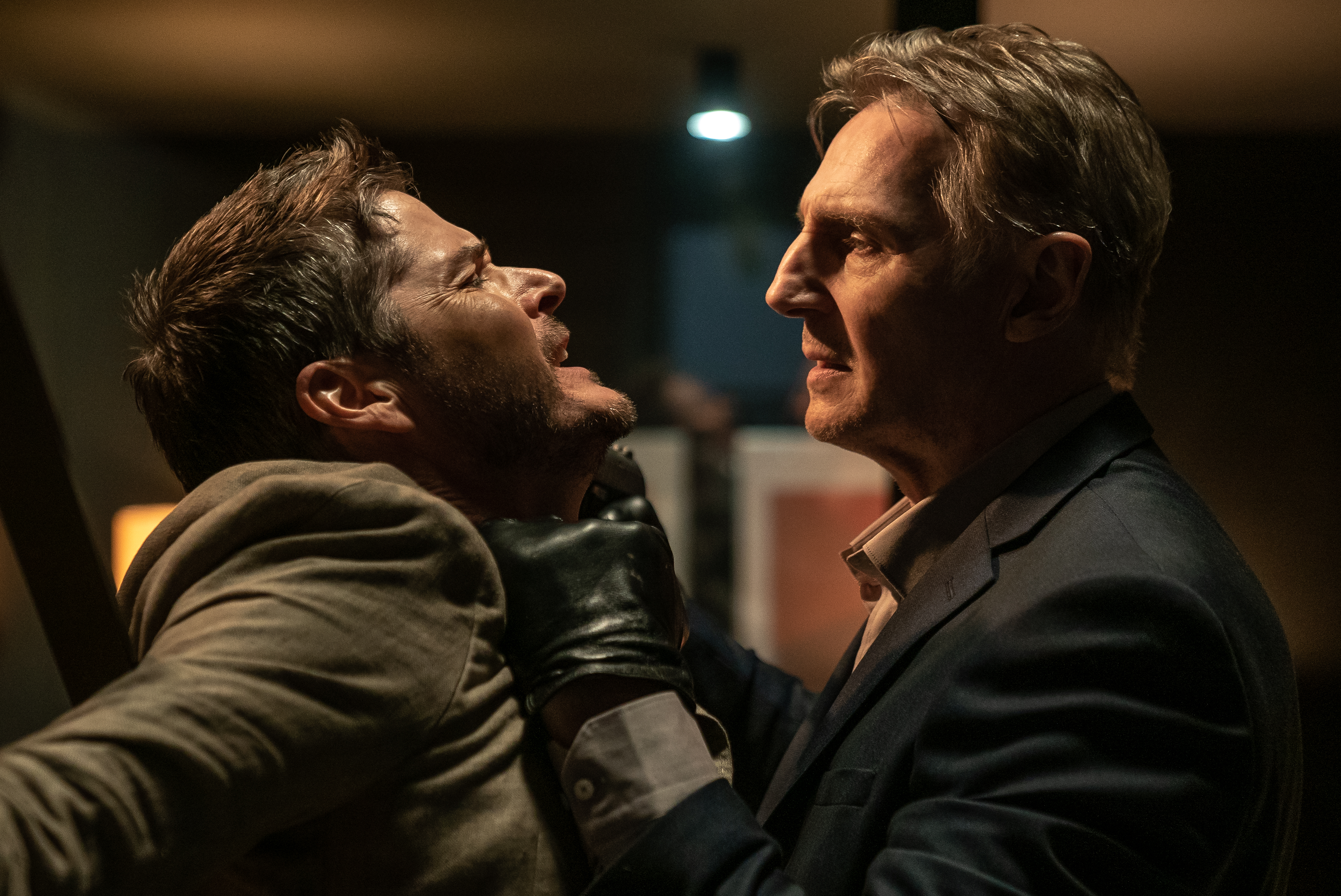 Liam Neeson and Scot Williams in Memory (2022)