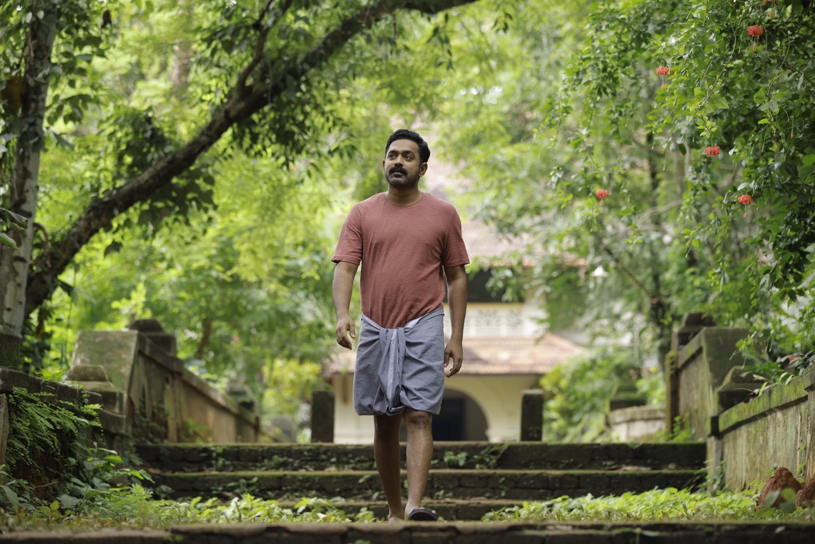 Asif Ali in Kishkindha Kaandam (2024)