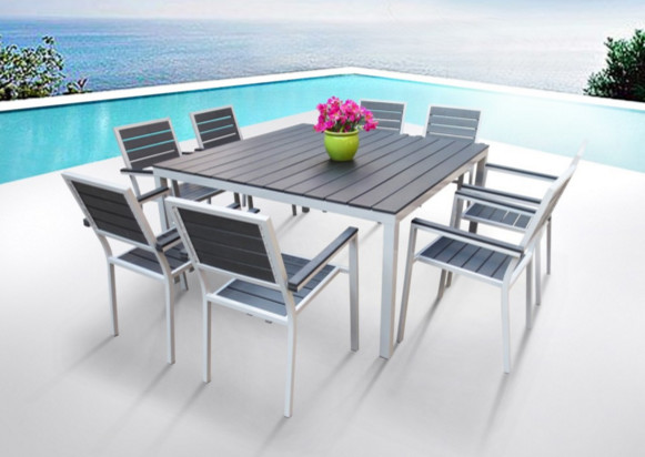 Outdoor Furniture Sales