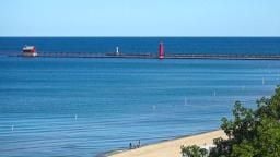 EarthCam: Lake Michigan Cam