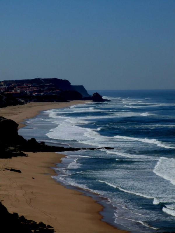 portugals surf breaks and surfing coastline