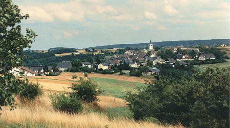 File:Doerscheid-ortsansicht.jpg