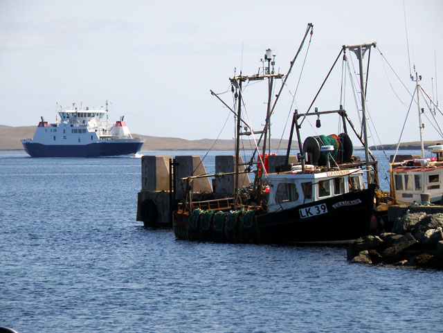 File:Approach of the ferry from Yell - geograph.org.uk - 1301734.jpg