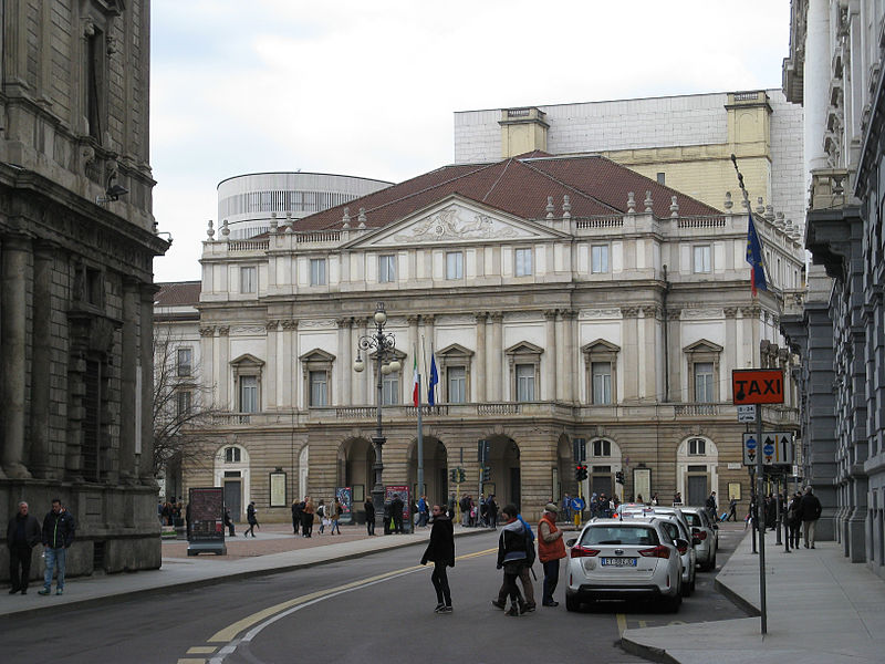 File:Teatro alla Scala-Milano-3.jpg