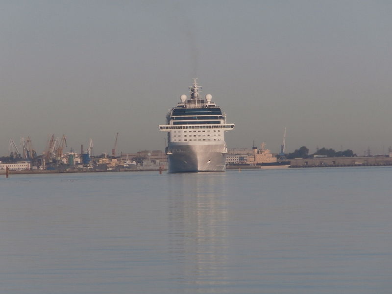 File:Celebrity Eclipse Bow Tallinn 26 August 2013.JPG