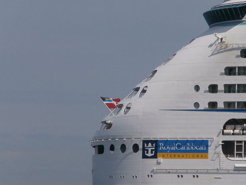 File:Adventure of the Seas Flag Tallinn 30 June 2013.JPG