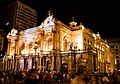 English: Teatro Municipal de São Paulo at night.