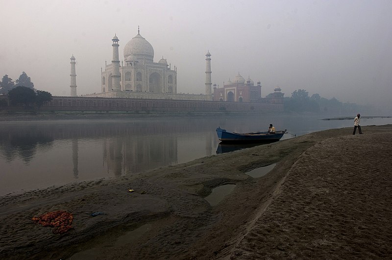 File:Taj Mahal-Agra 02.jpg