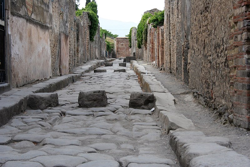 File:Pompeii-Street.jpg