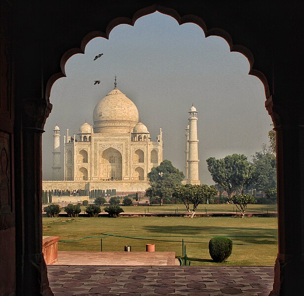 File:A view of Taj Mahal from the complex garden.jpg