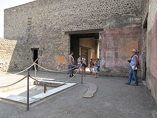 Casa della Venere in Conchiglia, Atrium