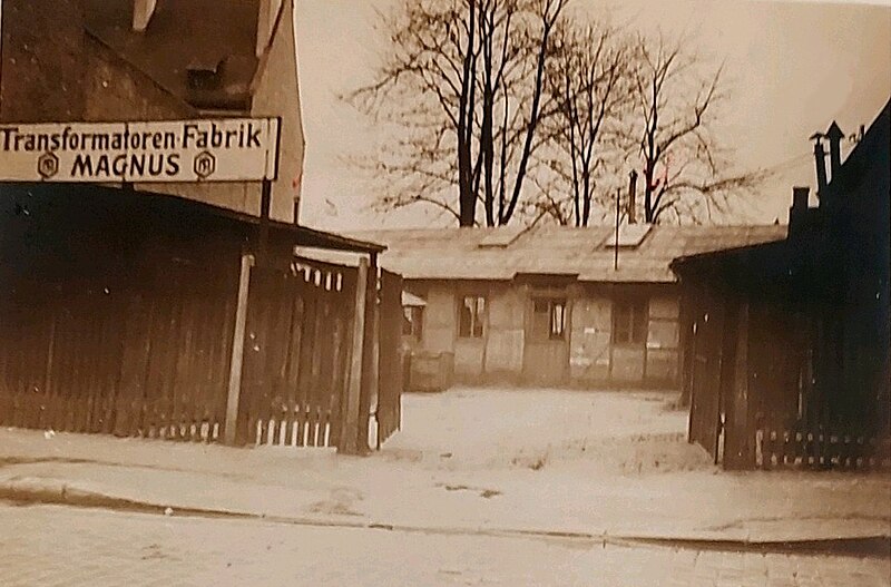 File:1930er TRAMAG Firmengebäude.jpg