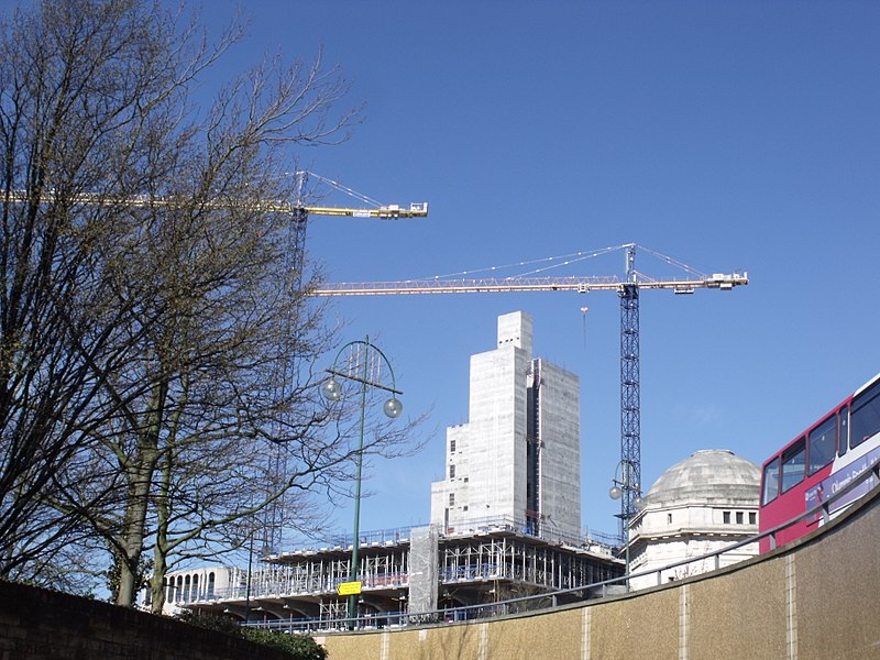 File:The Library of Birmingham from Broad Street (5542654104).jpg