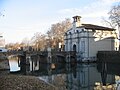 Porta Portello ed il suo ponte, zona universitaria