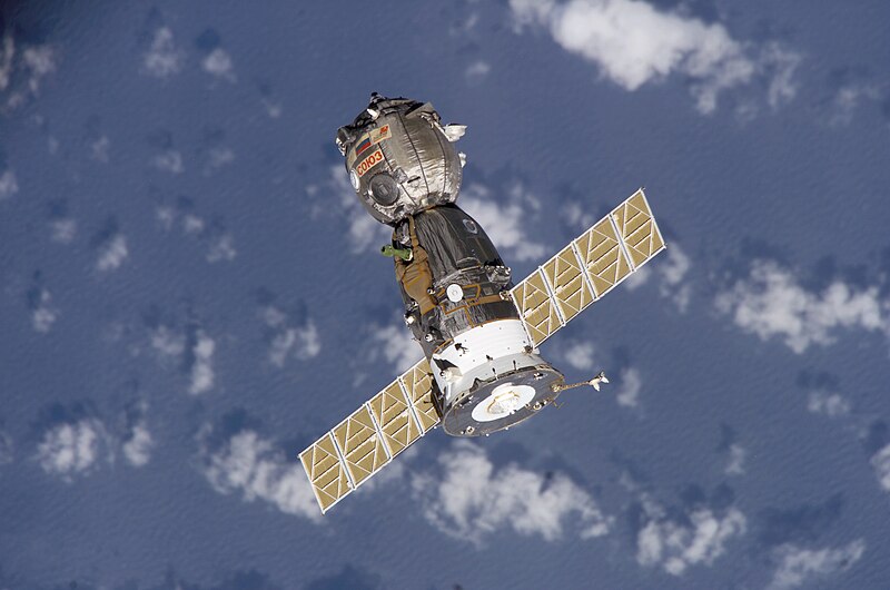 File:Soyuz TMA-7 spacecraft departs from the ISS.jpg